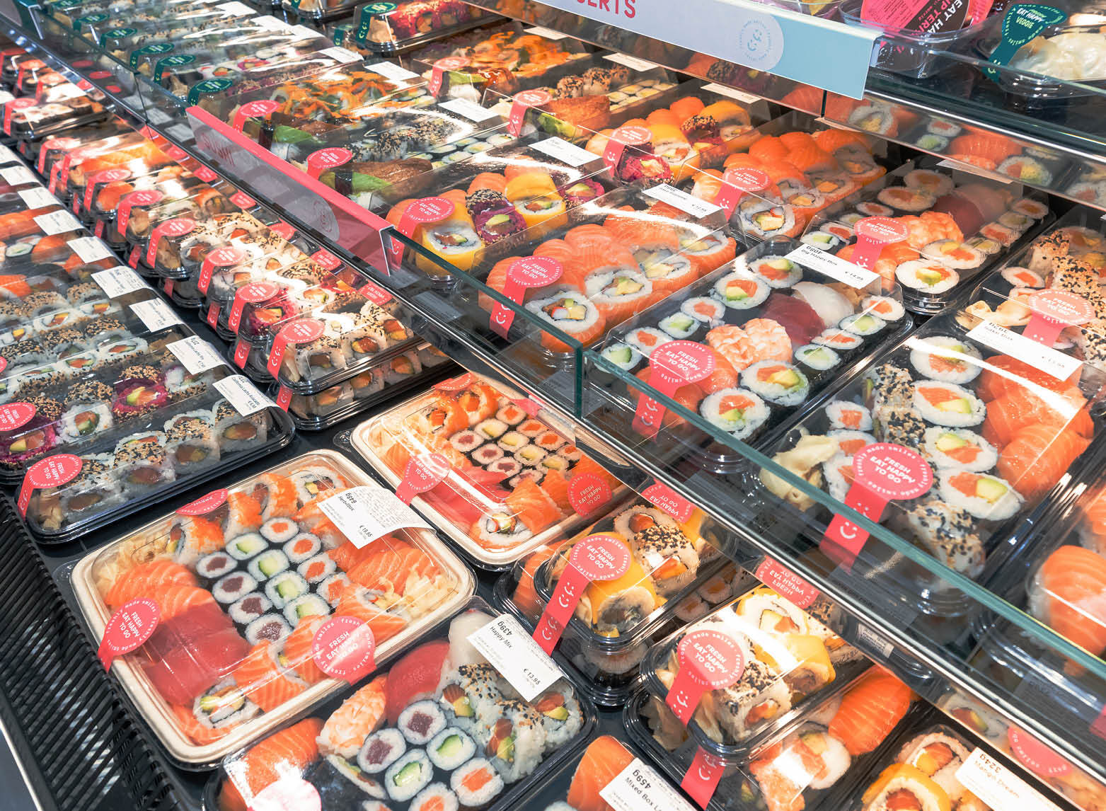 Täglich frisches und von Hand gerolltes Sushi von EatHappy.