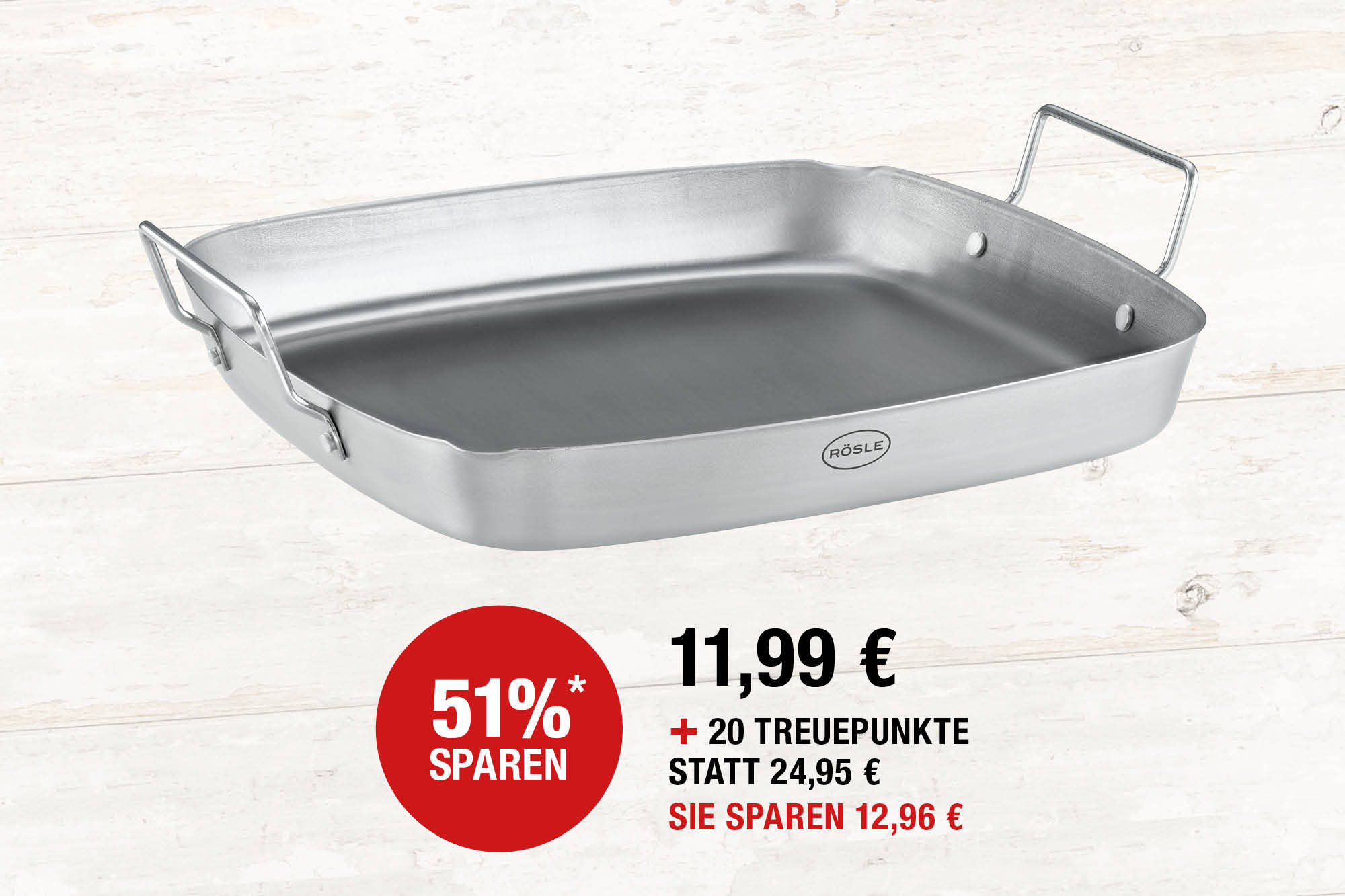 BBQ Schale mit Griffen. Edelstahl, L 31,5 x B 27,5 x H 6,5 cm. Ideal zur Zubereitung von Gerichten mit Marinaden. Zum Servieren und Warmhalten von Speisen geeignet. Zur Verwendung auf dem Grill und im Backofen.
