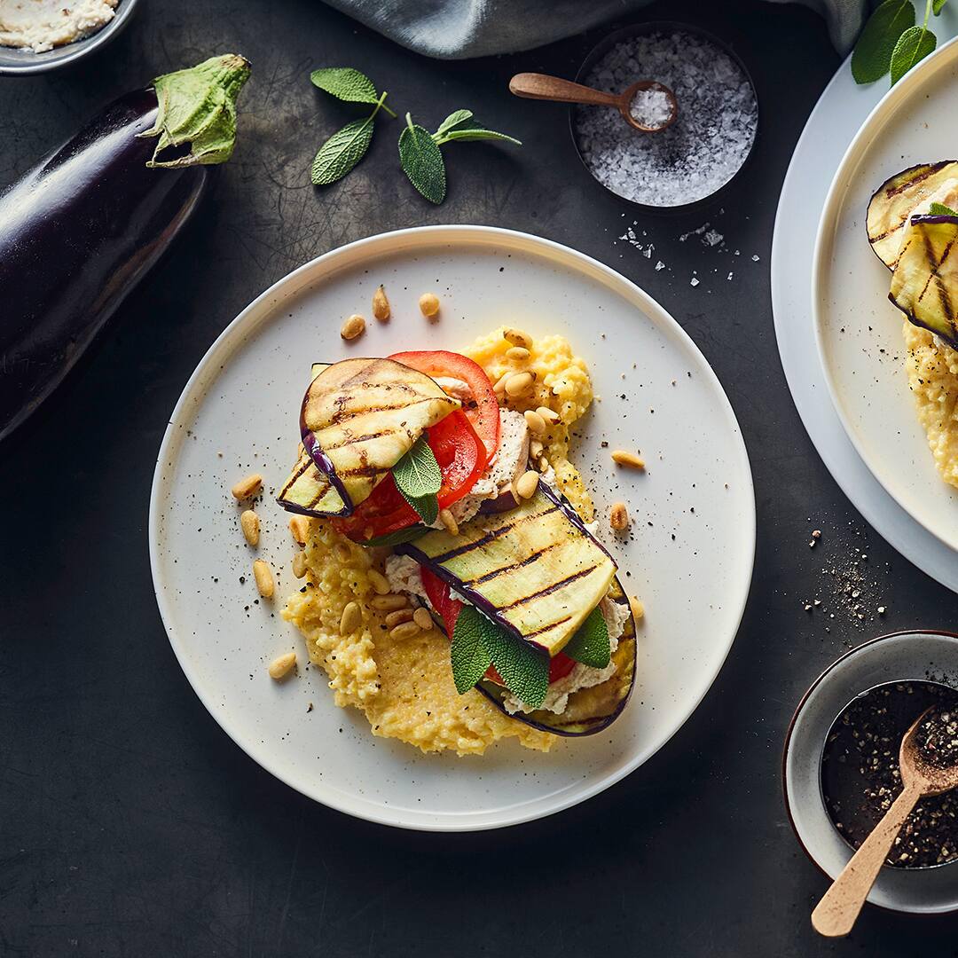 Auberginen-Saltimbocca mit Polenta