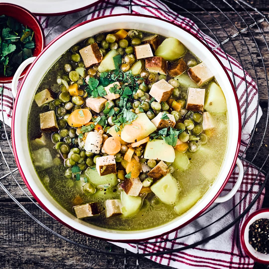 Erbseneintopf Räuchertofu