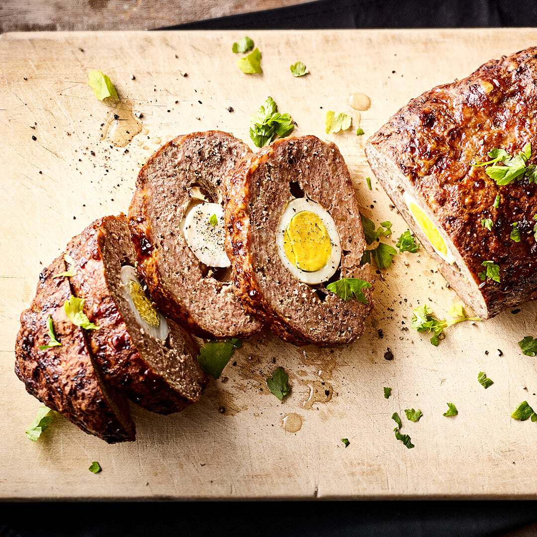 Hackbraten mit Ei