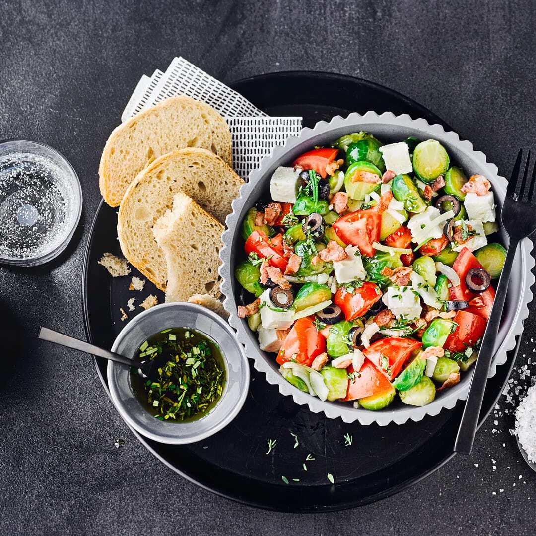 Rosenkohlsalat mit Feta