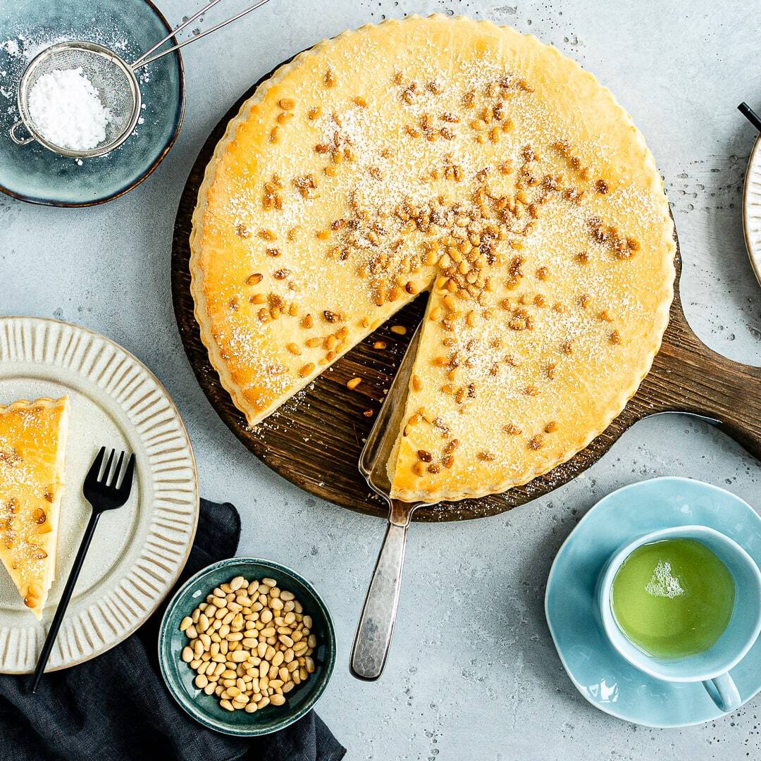 Torta della Nonna