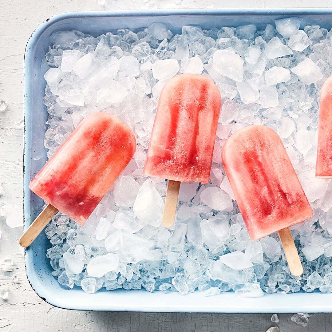 Wassermelonen-Eis am Stiel