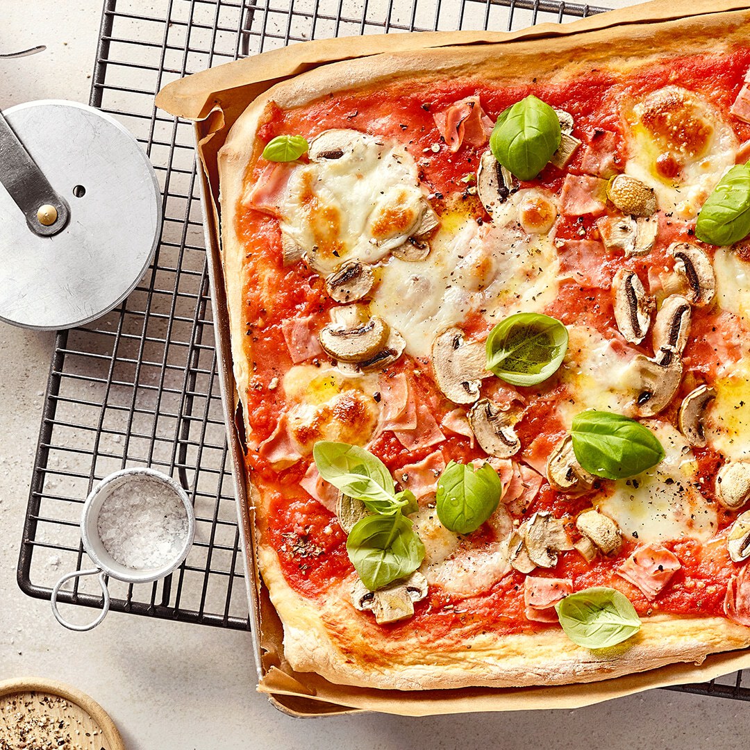 Blechpizza Rezept