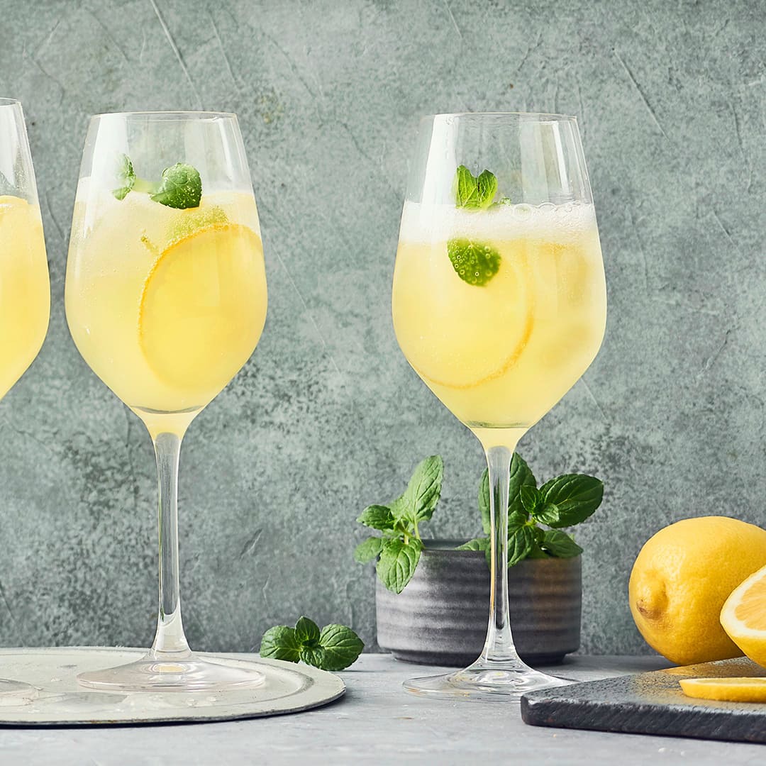 Limoncello Spritz
