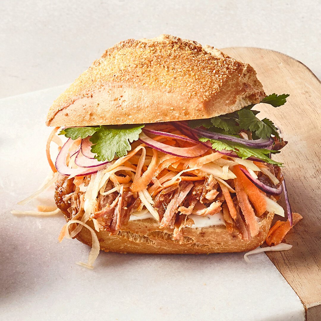 Pulled Pork Brötchen